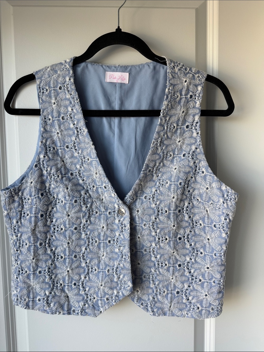 Pink Lily Light Blue Cropped Lace Vest